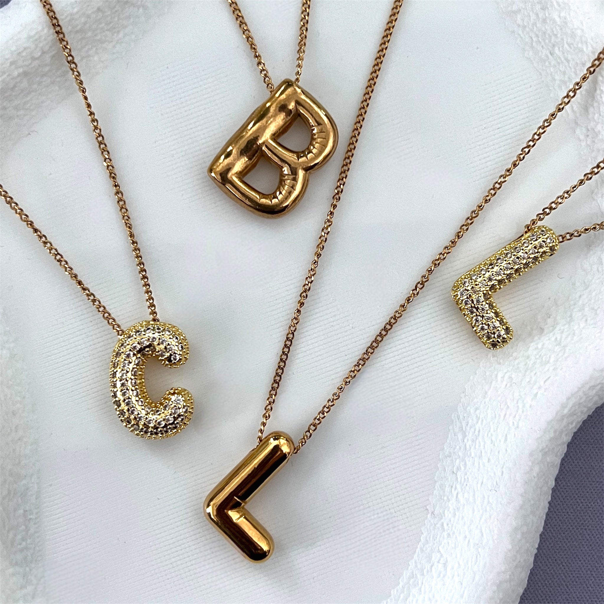 Colgante Inicial Bubble Sólida