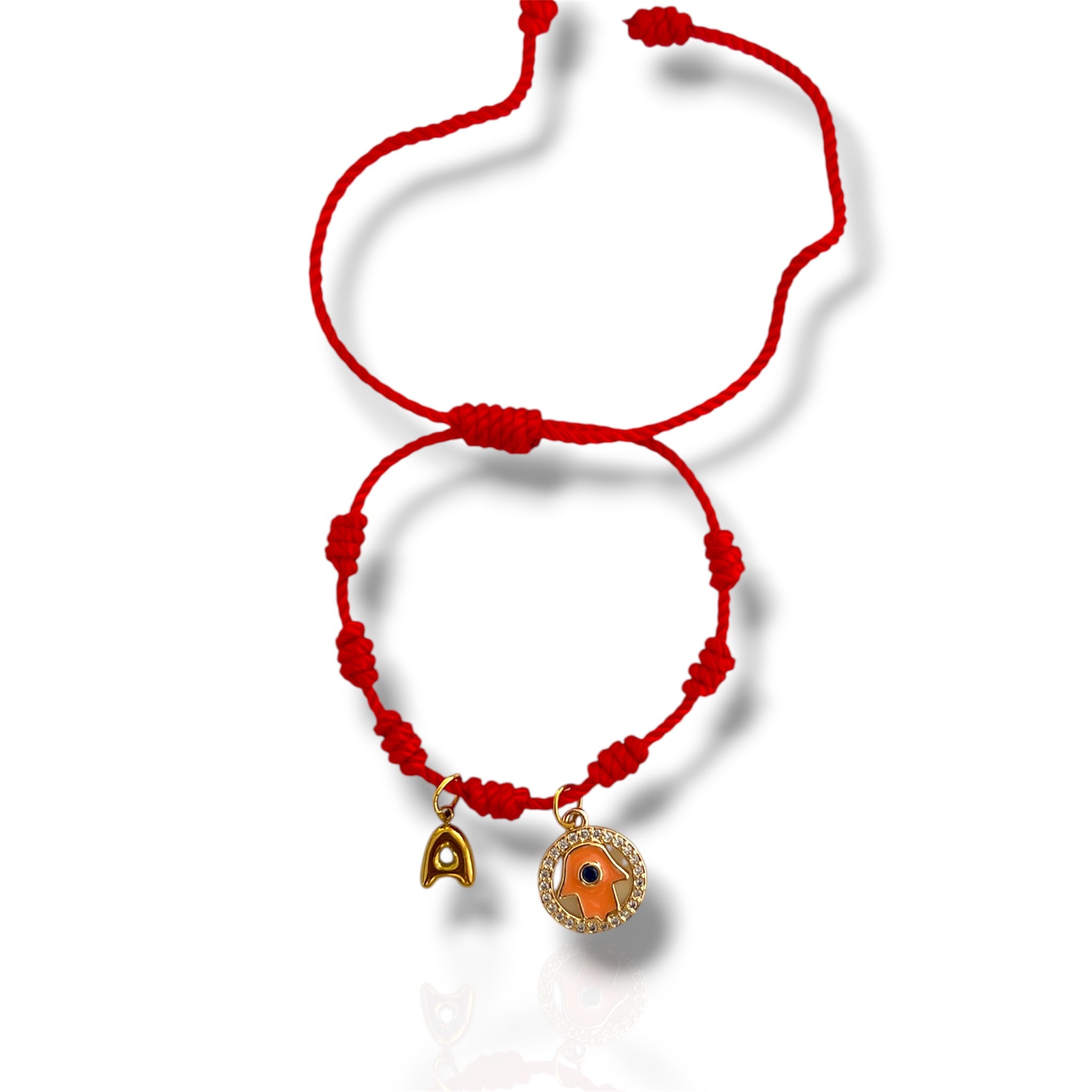 Pulsera Inicial con Mano de Fátima - Cuerda Roja
